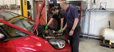 Hybrid/Electric Vehicle Technicians